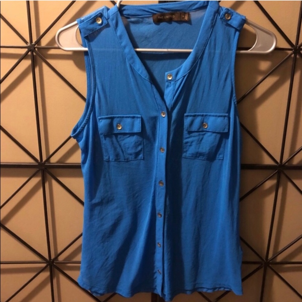 🍷BOGO SALE The Limited Sleeveless Top